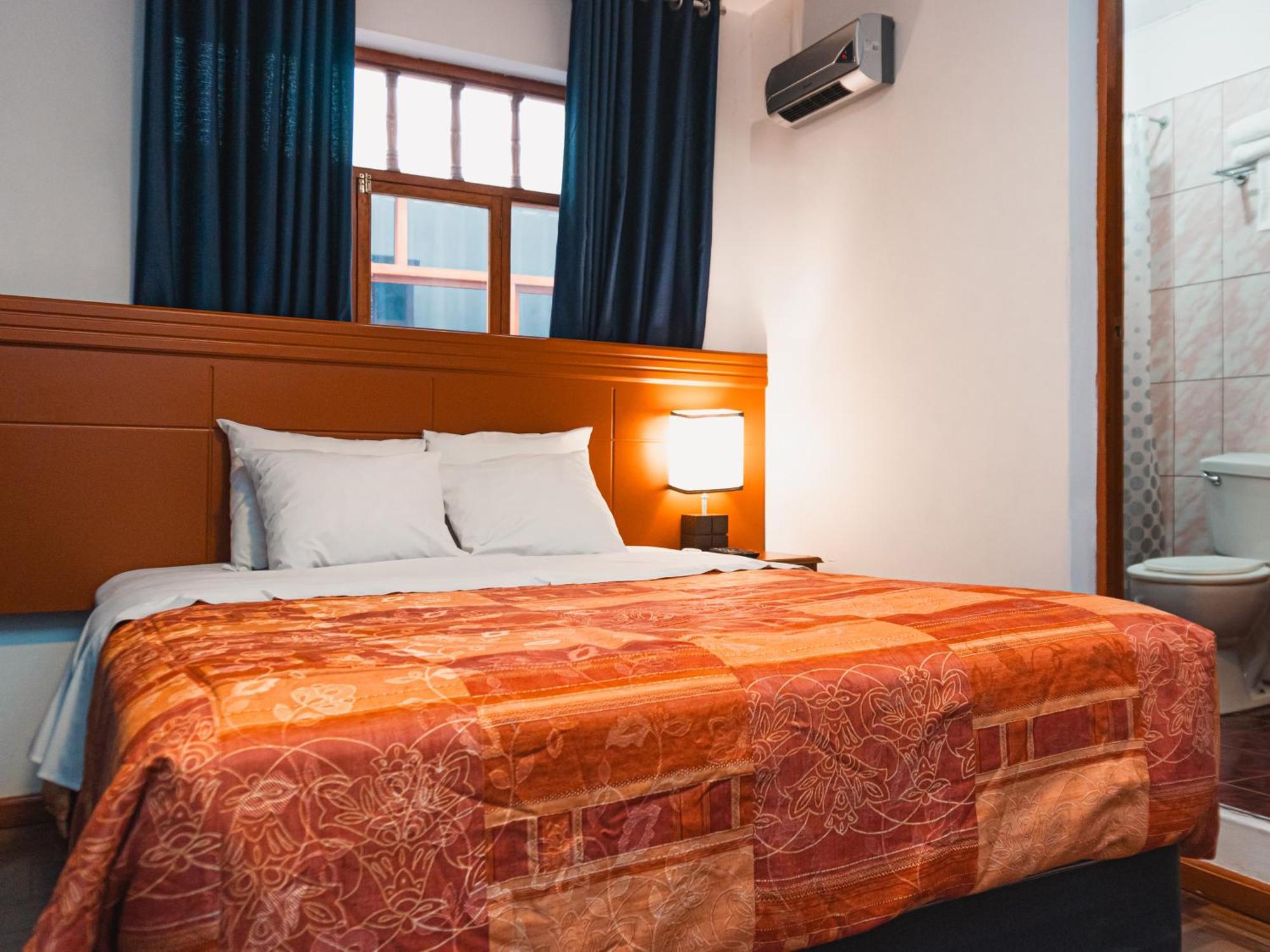 Ankara Hotel Куско Экстерьер фото